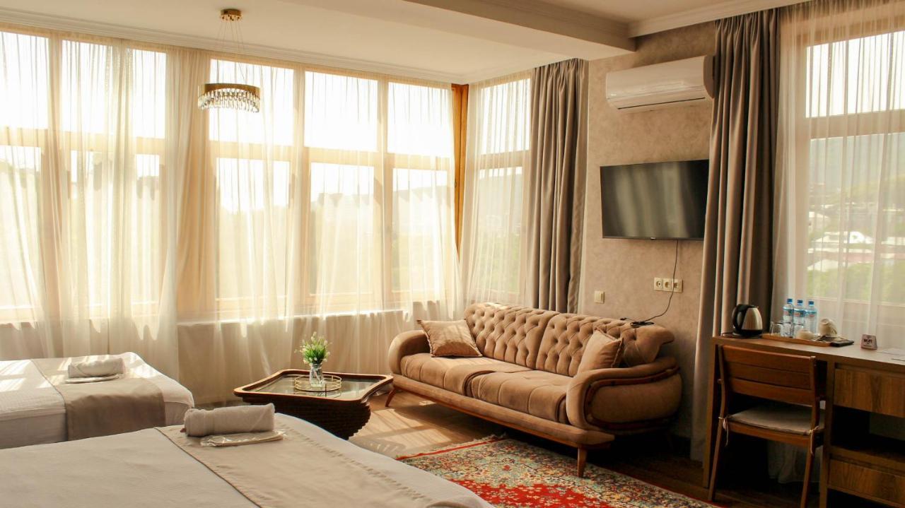 Boutique Hotel Tbili Metekhi Тбилиси Экстерьер фото