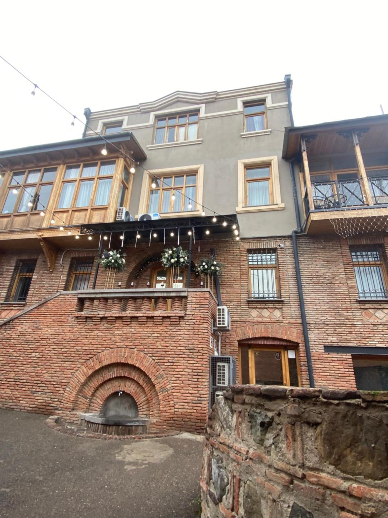 Boutique Hotel Tbili Metekhi Тбилиси Экстерьер фото